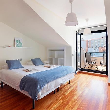 Atico Con Terraza, Vistas Al Mar Y Parking En Playa De S Lorenzo Gijón Extérieur photo